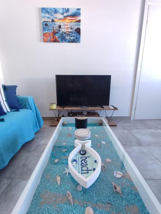 Kálymnos Sunrise Apartments - Aegean Blue מראה חיצוני תמונה